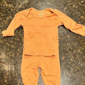 Solly baby sleeper, size newborn. Good used condition.